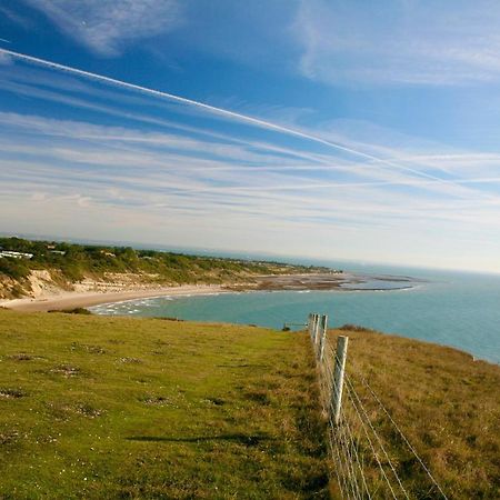 Hotel "Trinity" At Whitecliff Bay Isle Of Wight- Yarborough View 4 Bembridge Exterior foto