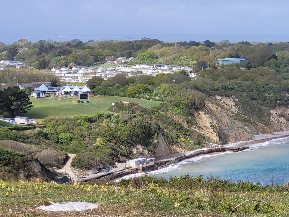 Hotel "Trinity" At Whitecliff Bay Isle Of Wight- Yarborough View 4 Bembridge Exterior foto