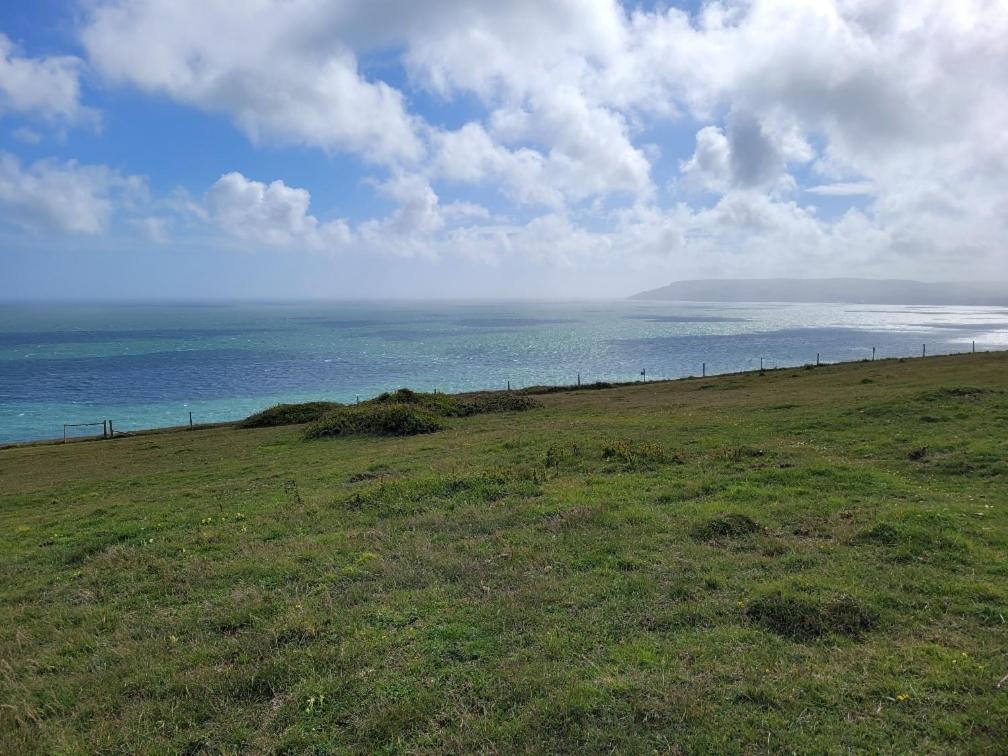 Hotel "Trinity" At Whitecliff Bay Isle Of Wight- Yarborough View 4 Bembridge Exterior foto